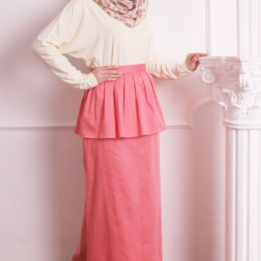 Kamaal Bat Sleeve Top, Beige View 3